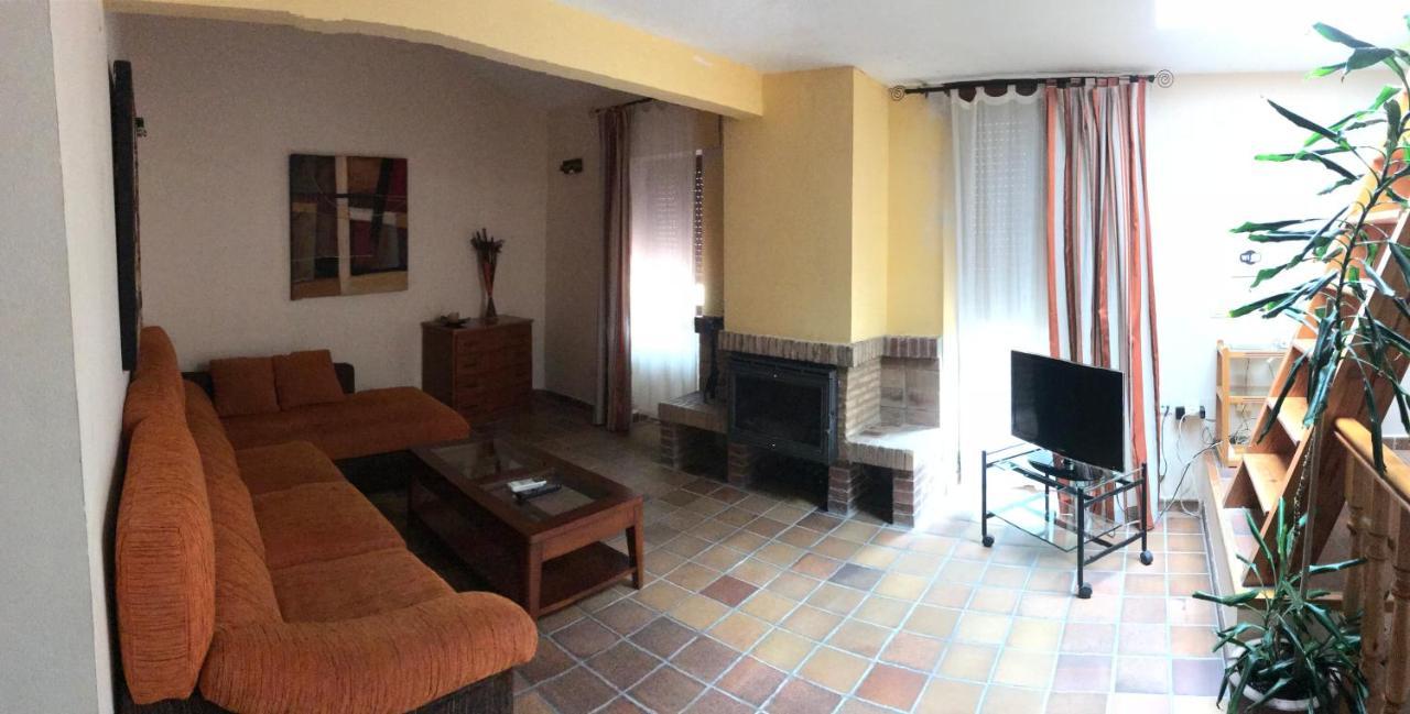 Casa Sierpes Apartamento Caces Exterior foto